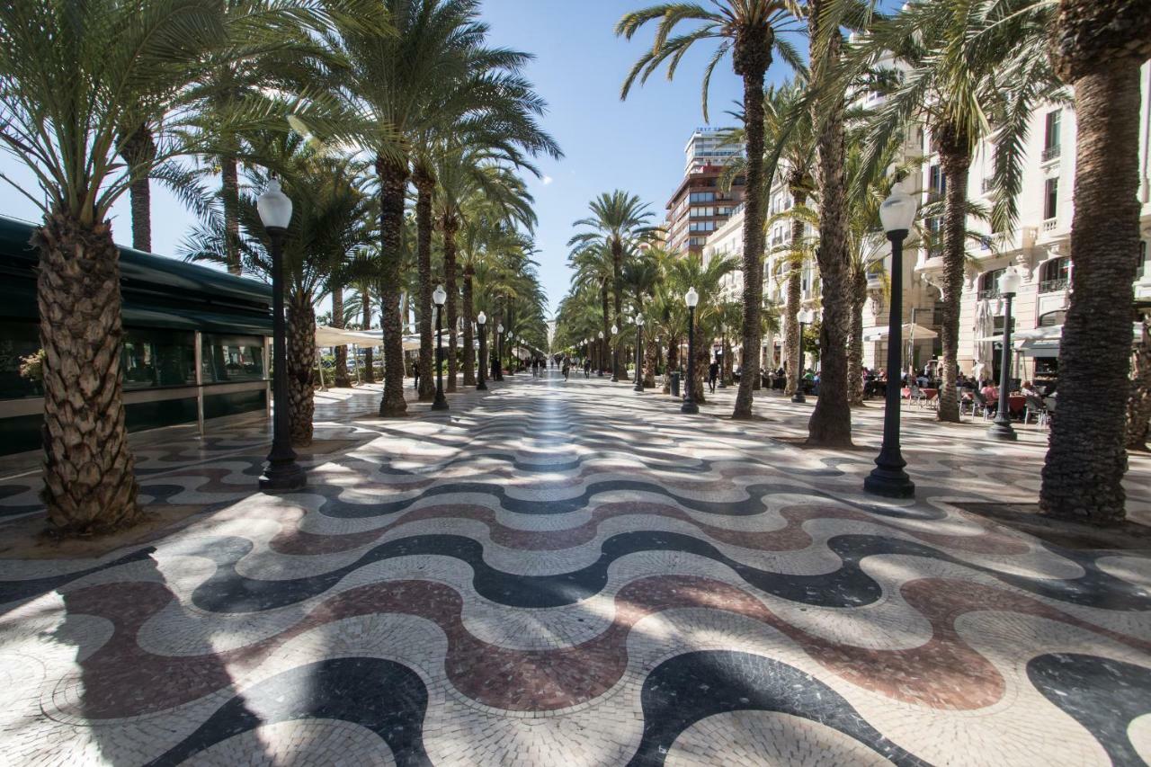Alicante Sea View Downtown Comfort Exterior photo